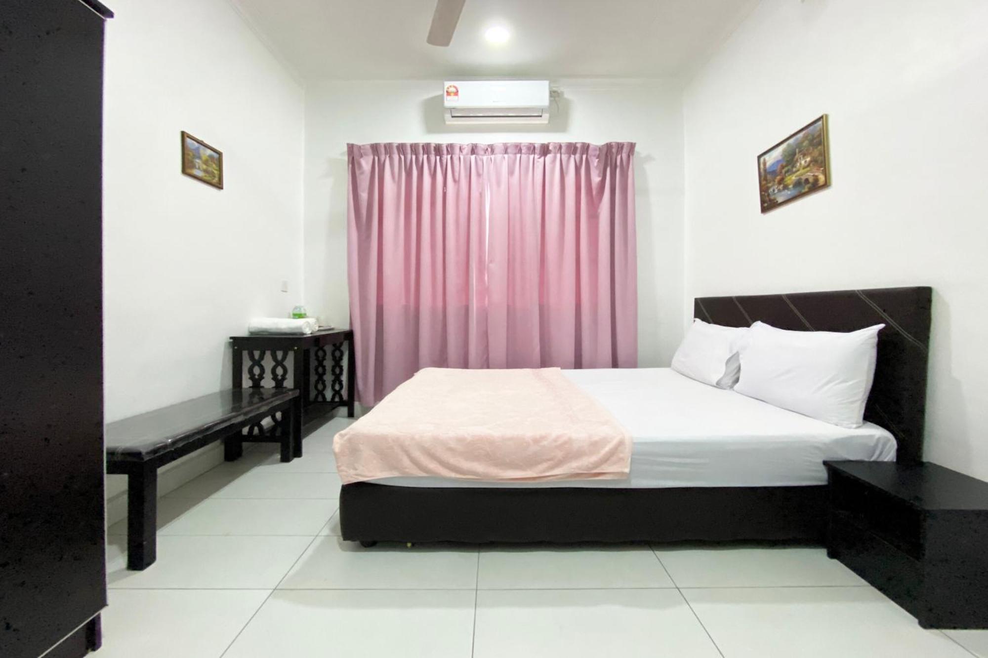 Oyo Home 90230 Dh Residence Kota Belud Esterno foto