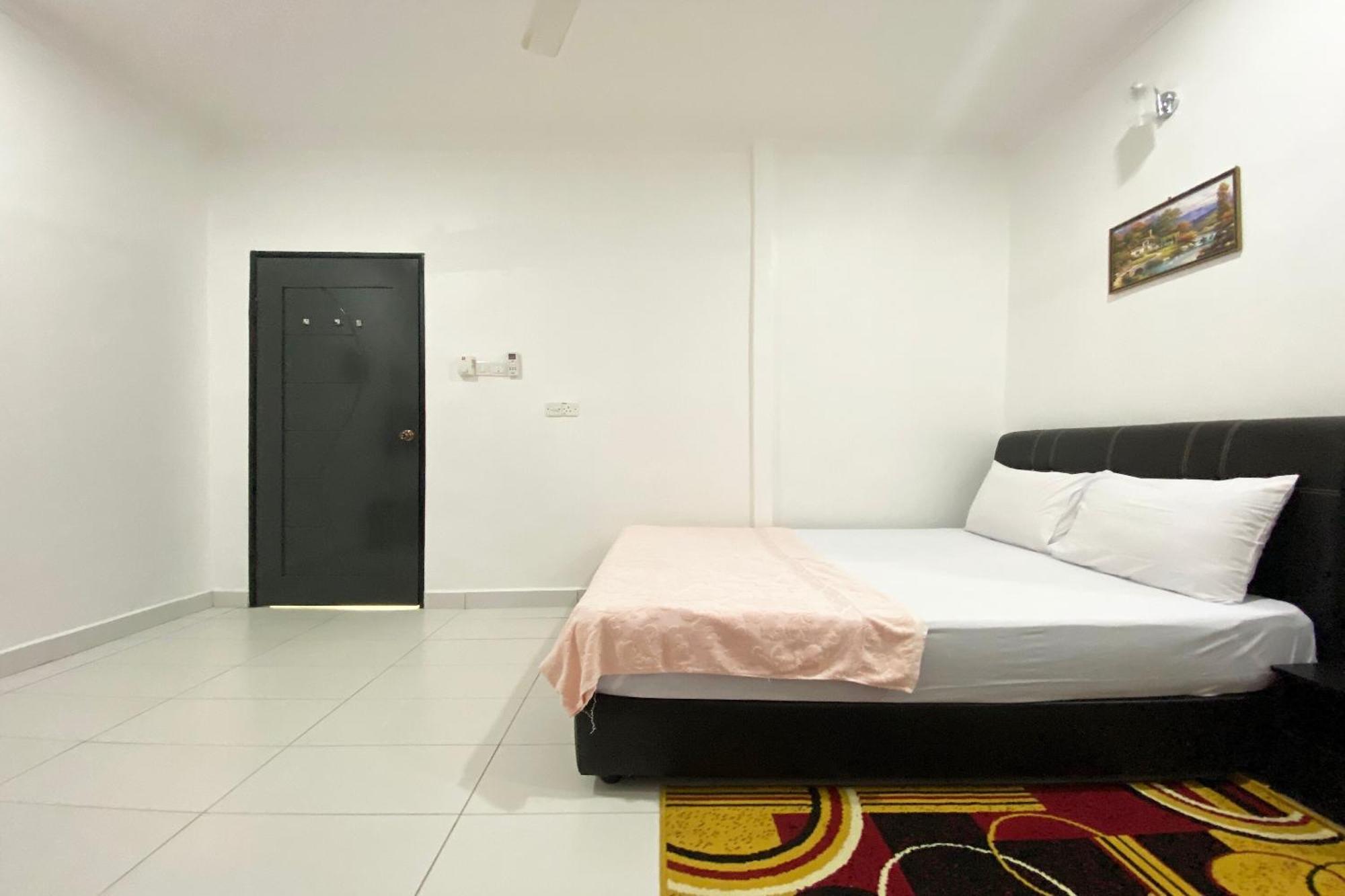 Oyo Home 90230 Dh Residence Kota Belud Esterno foto