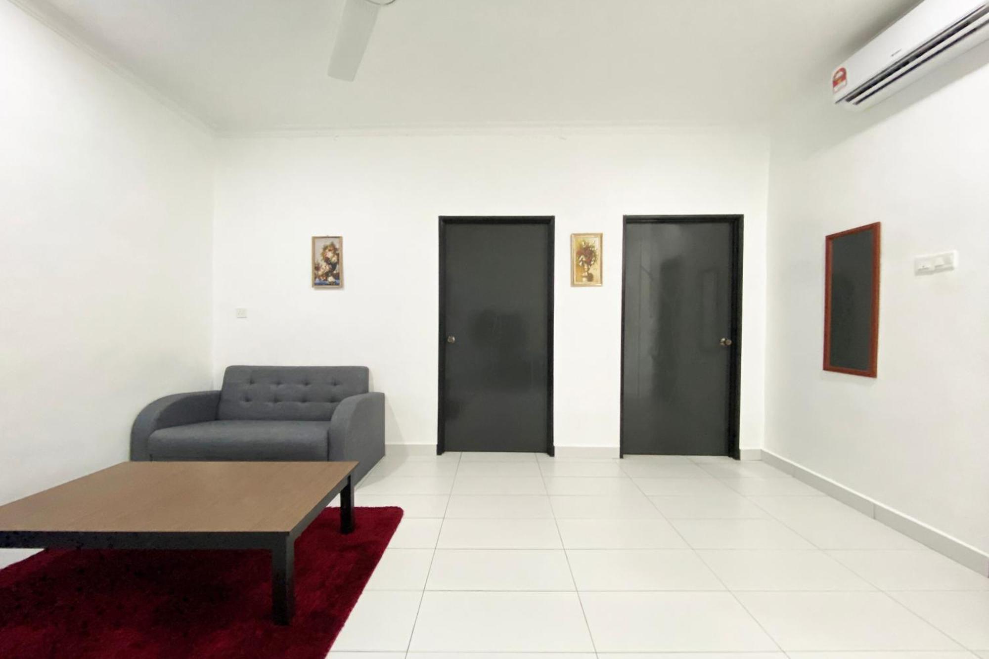 Oyo Home 90230 Dh Residence Kota Belud Esterno foto