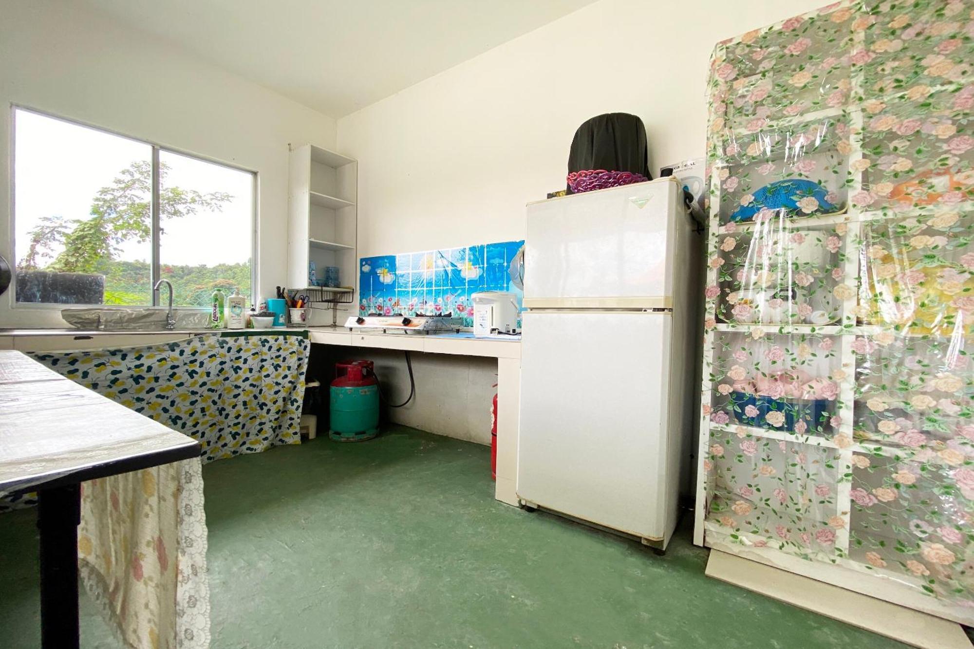 Oyo Home 90230 Dh Residence Kota Belud Esterno foto