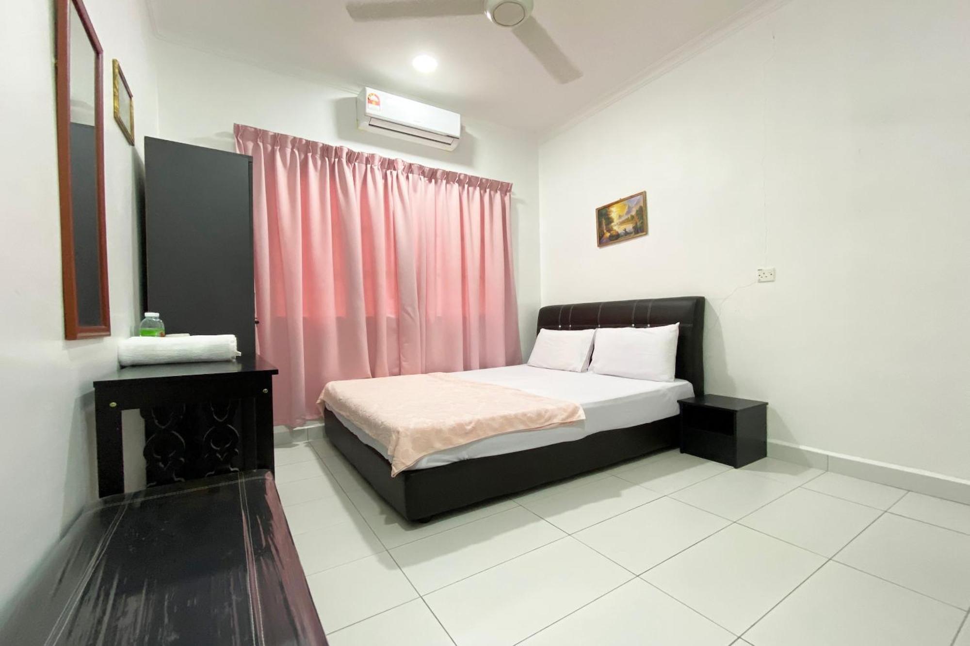 Oyo Home 90230 Dh Residence Kota Belud Esterno foto