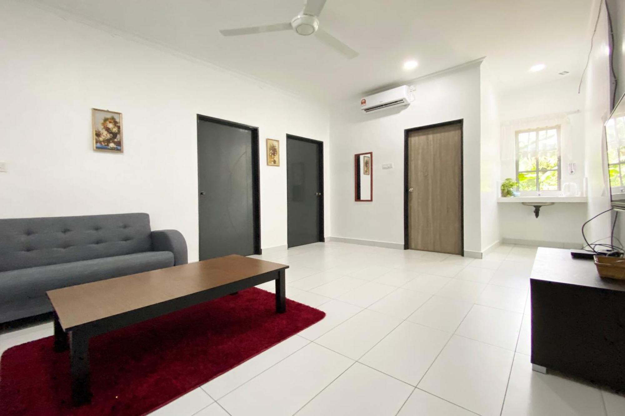 Oyo Home 90230 Dh Residence Kota Belud Esterno foto