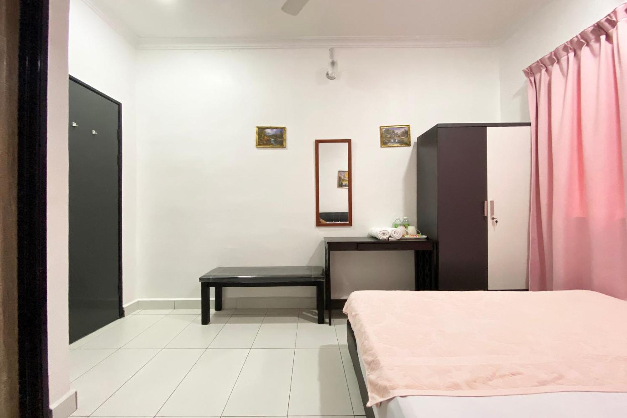Oyo Home 90230 Dh Residence Kota Belud Esterno foto
